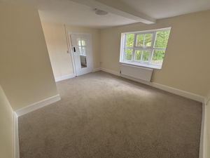 Bedroom- click for photo gallery